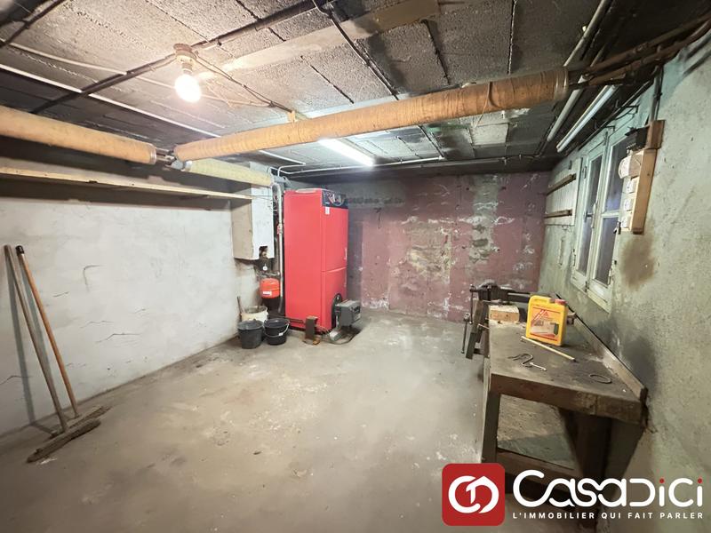 Maison - 94 m² - 5 pièces