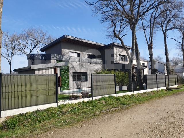 Maison - 175 m² - 5 pièces