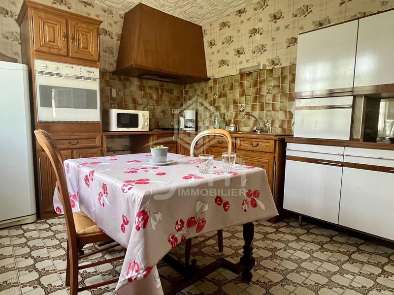 Maison - 146 m² - 6 pièces