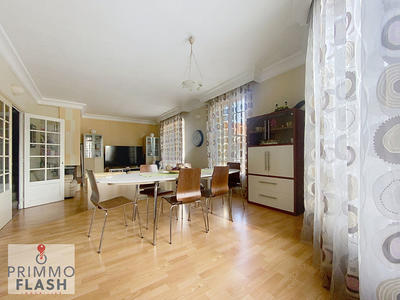 Maison - 125 m² - 5 pièces