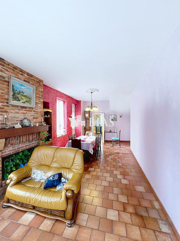 Maison ancienne - 161 m² - 7 pièces