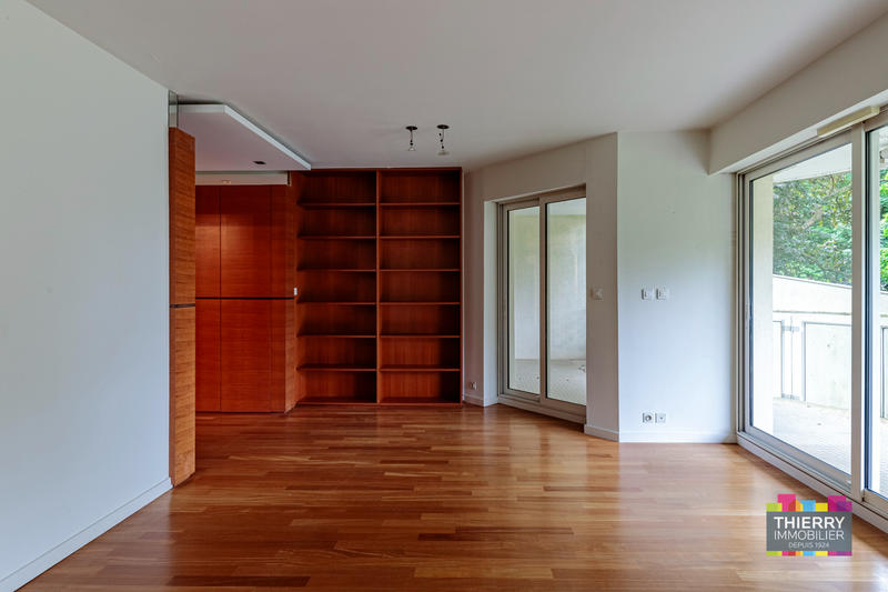 Appartement - 283 m² - 7 pièces