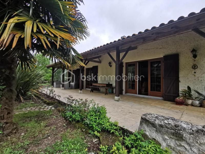 Maison - 149 m² - 7 pièces