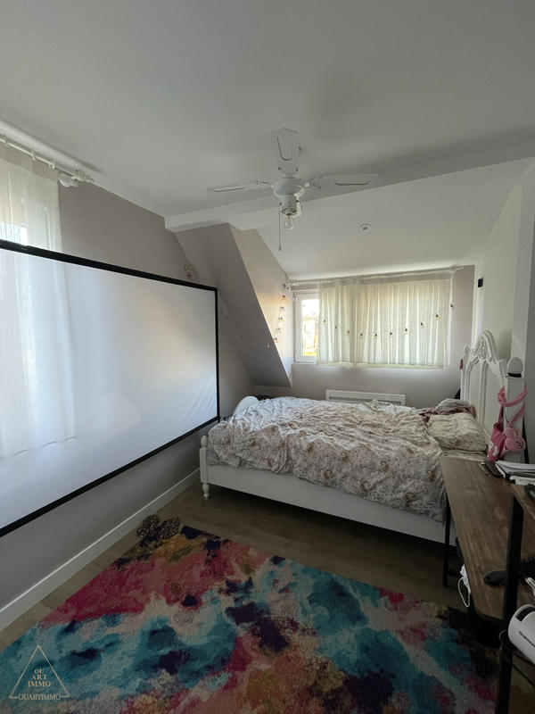 Maison - 130 m² - 6 pièces