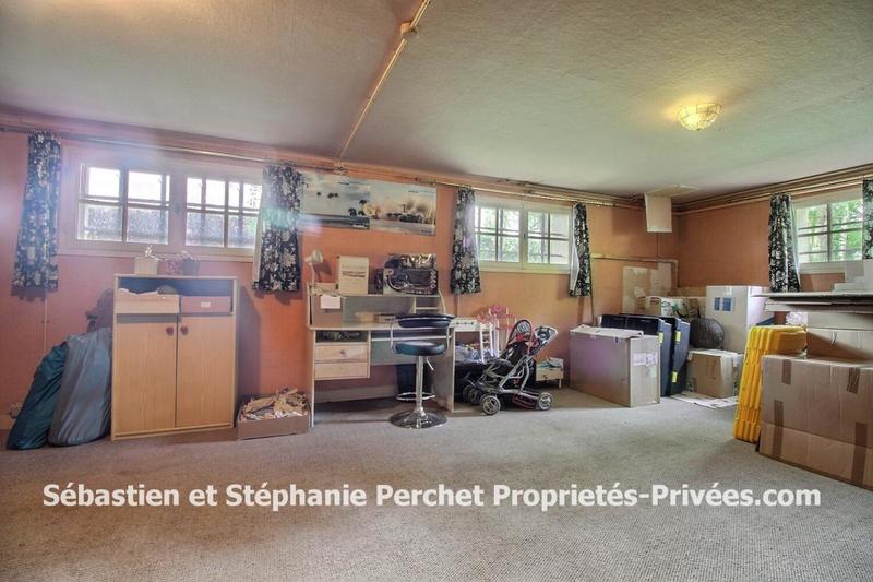Maison - 229 m² - 8 pièces