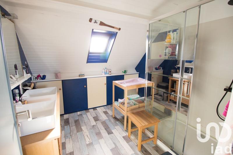 Maison - 162 m² - 8 pièces