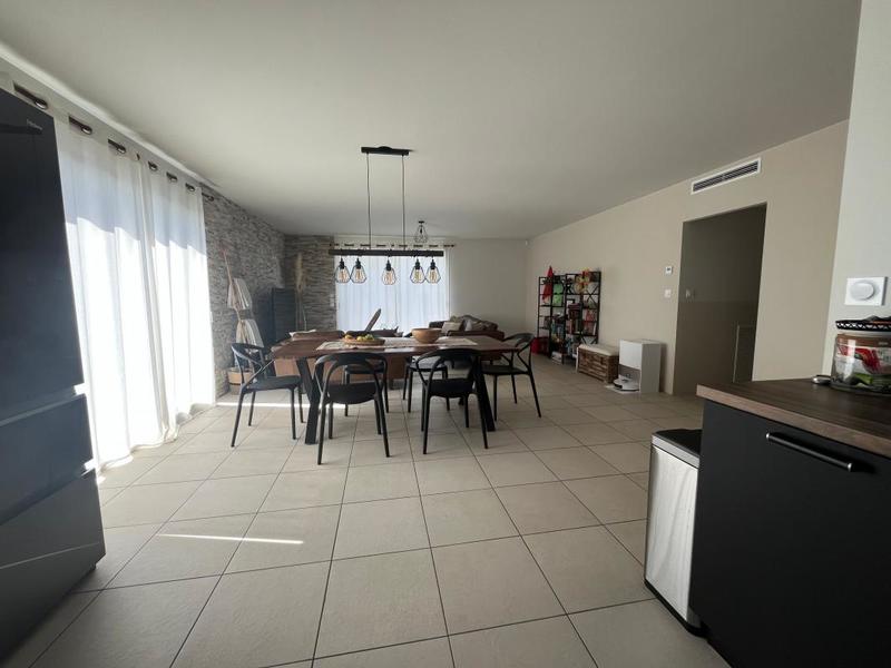 Maison - 120 m² - 5 pièces