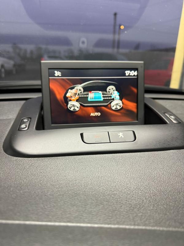 Peugeot 3008 HYbrid4 Ph2