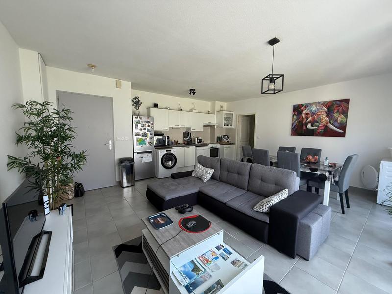 Appartement - 60 m² - 3 pièces