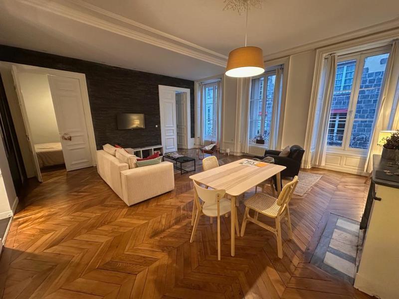 Appartement - 88 m² - 3 pièces
