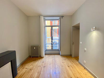 Appartement - 97 m² - 3 pièces