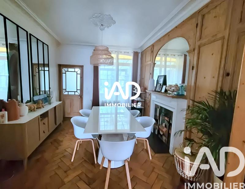 Maison - 121 m² - 5 pièces