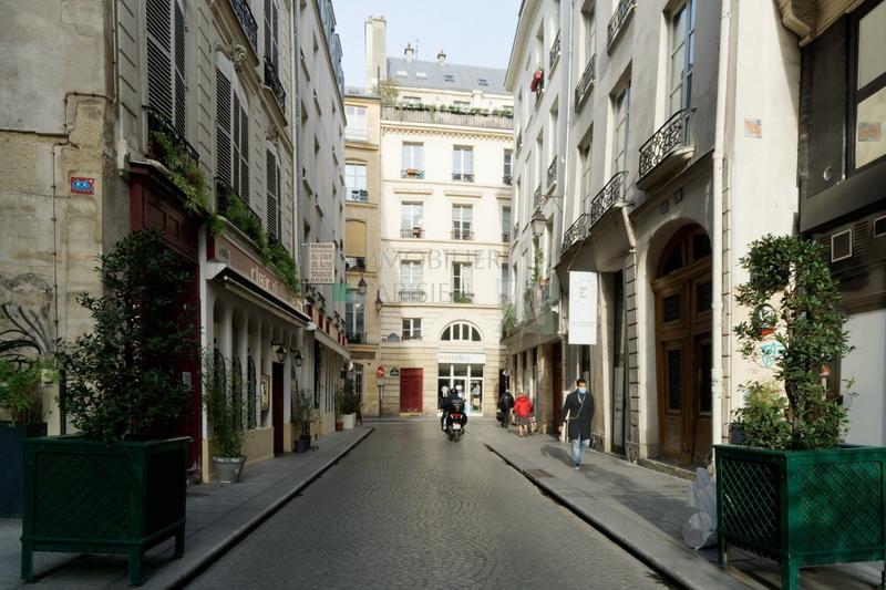 Fonds de commerce - Magasins - 104 m²