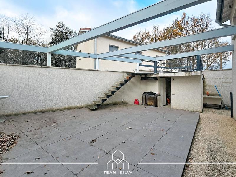 Maison - 128 m² - 4 pièces