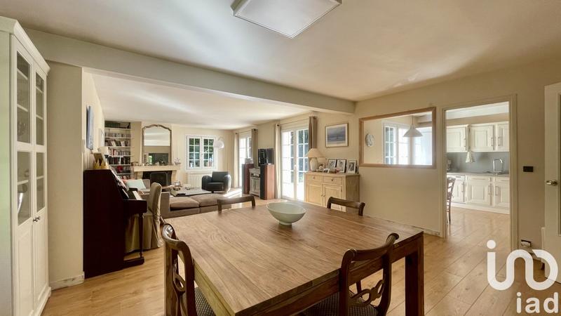 Maison - 173 m² - 8 pièces