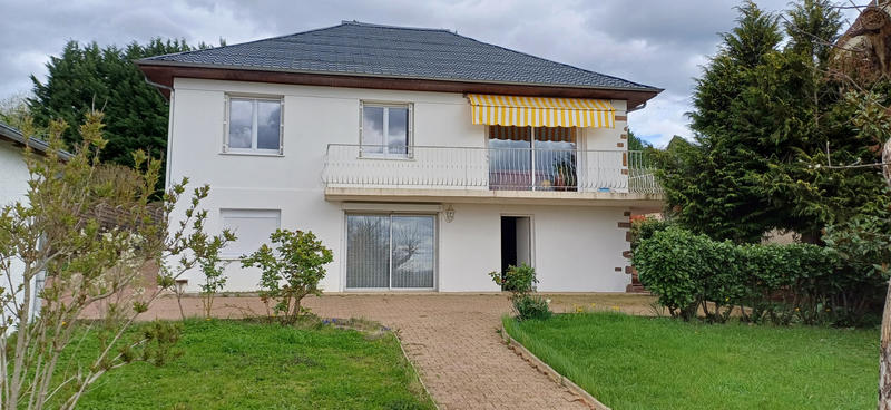 Maison - 143 m² - 6 pièces