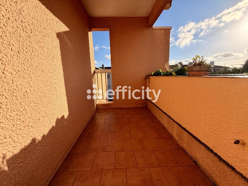 Appartement - 100 m² - 3 pièces