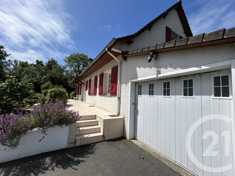 Maison - 189 m² - 4 pièces