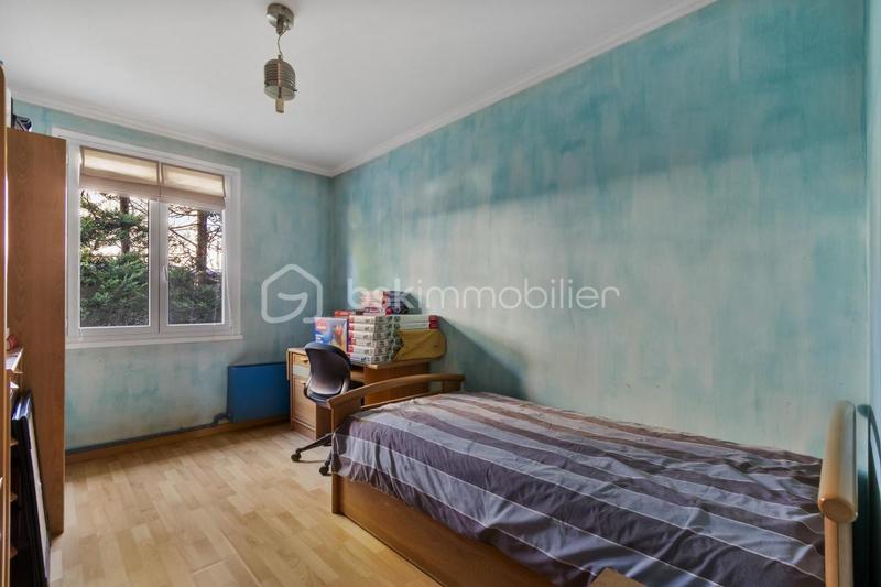 Maison - 189 m² - 8 pièces