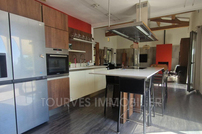 Villa - 226 m² - 5 pièces