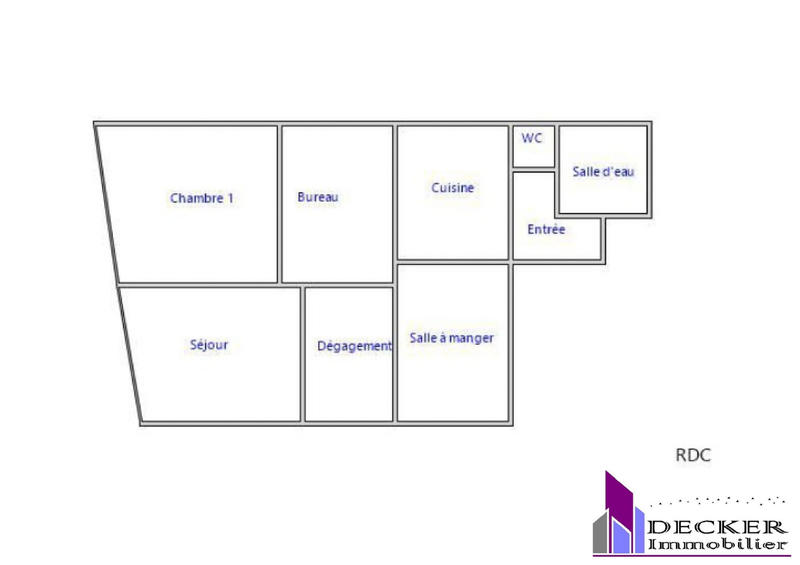 Maison - 96 m² - 5 pièces