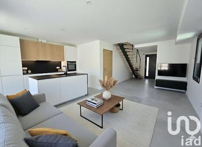 Duplex - 77 m² - 4 pièces