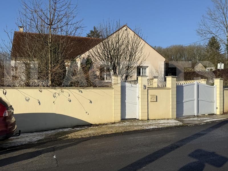 Maison - 150 m² - 6 pièces