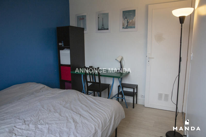 Chambre - 9 m² - 4 pièces