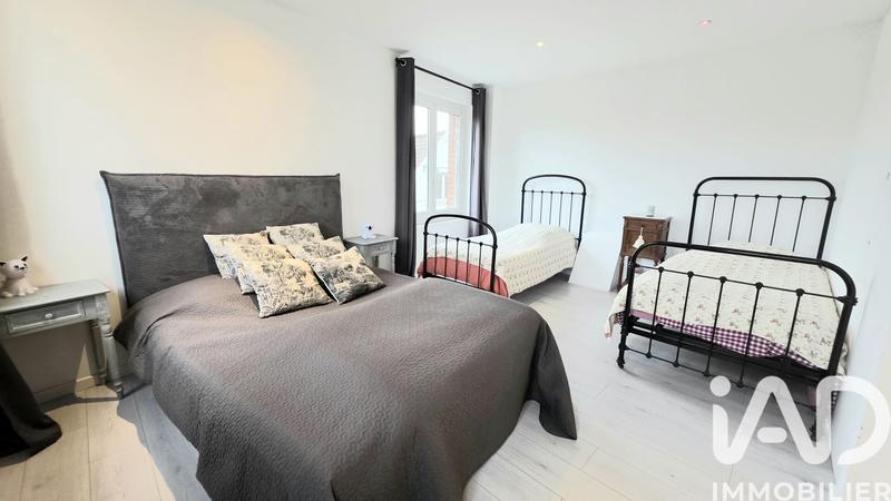 Maison - 190 m² - 4 pièces