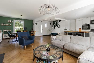 Maison - 113 m² - 5 pièces