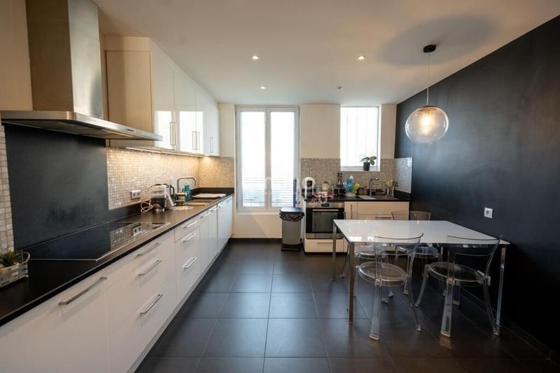 Maison d'architecte - 250 m² - 7 pièces