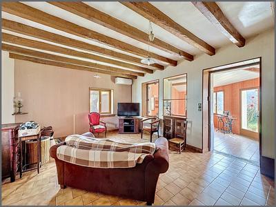 Maison - 105 m² - 5 pièces