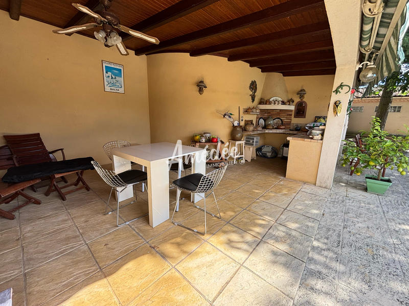 Maison traditionnelle - 228 m² - 5 pièces