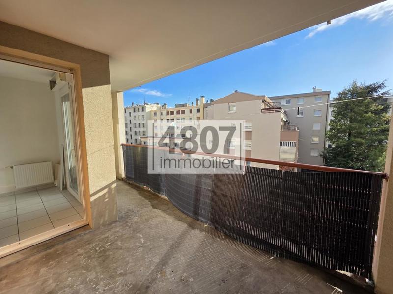 Appartement - 83 m² - 4 pièces