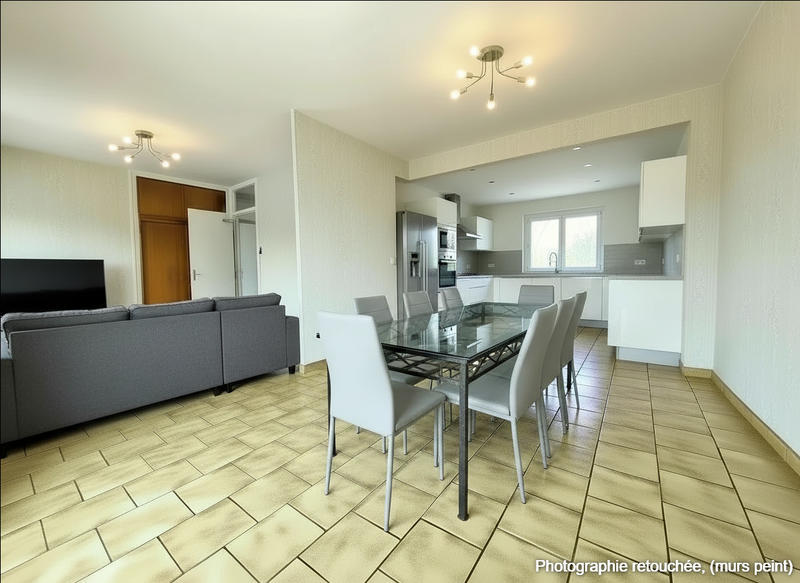 Maison - 95 m² - 5 pièces