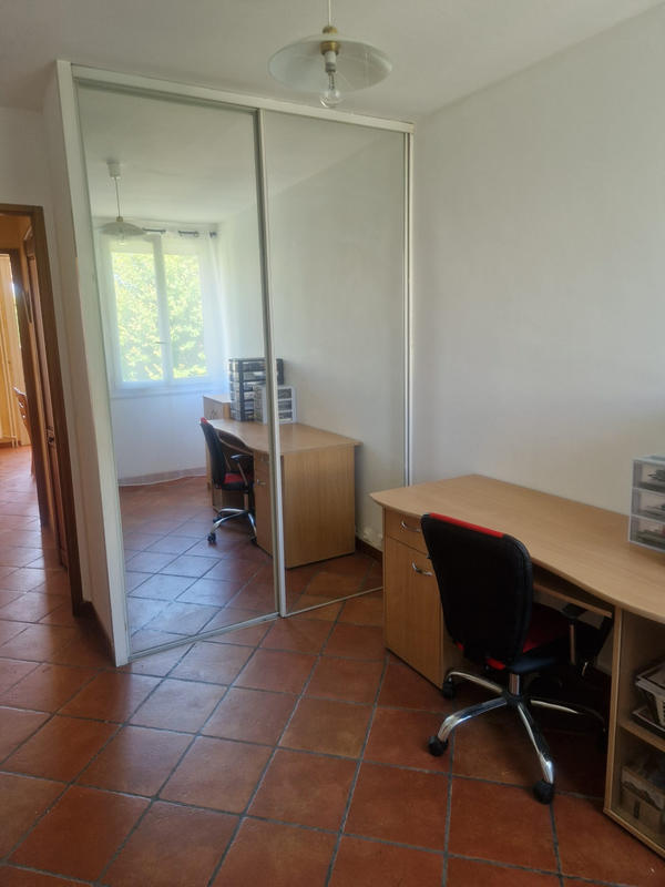 Appartement - 84 m² - 5 pièces