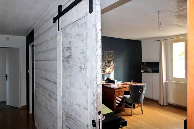 Maison - 195 m² - 7 pièces