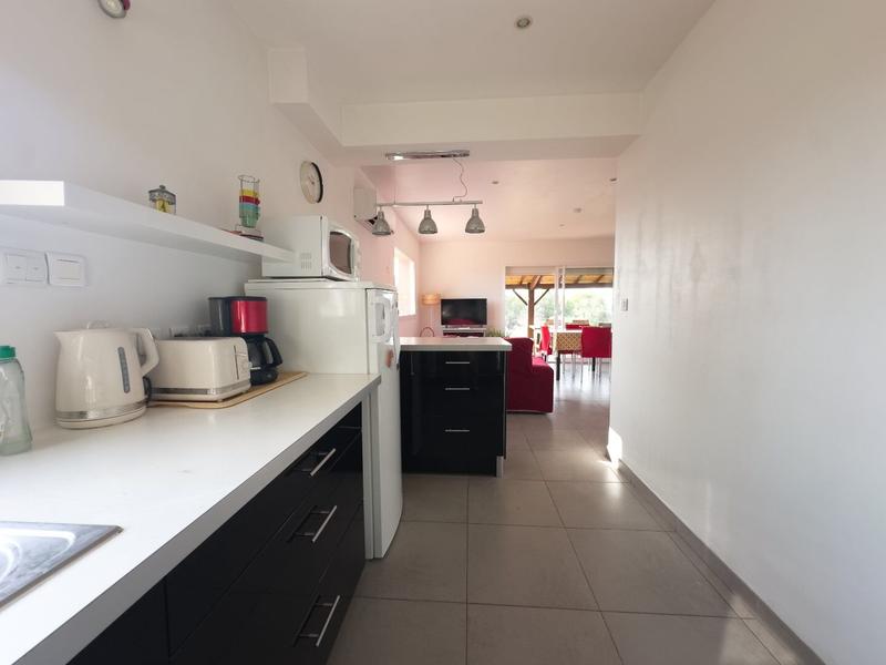 Maison - 270 m² - 3 pièces