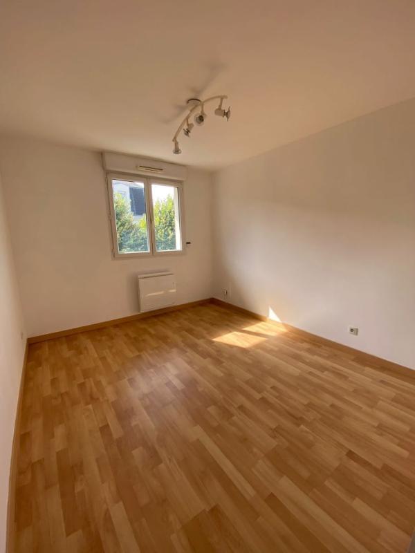 Appartement - 82 m² - 3 pièces