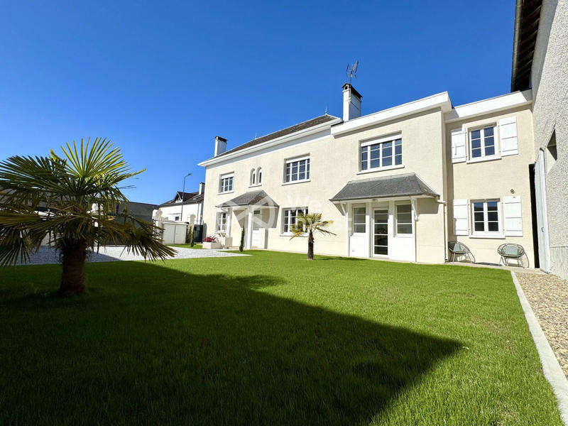 Maison - 190 m² - 6 pièces