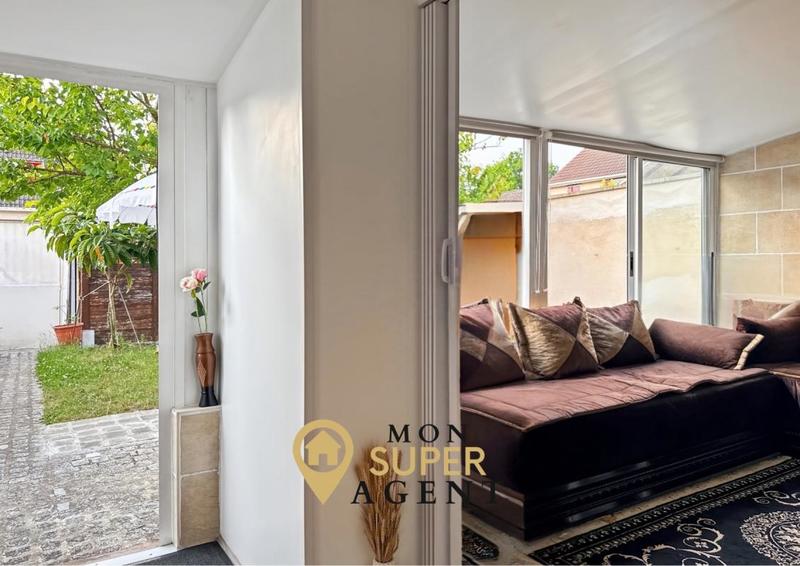 Maison - 96 m² - 5 pièces