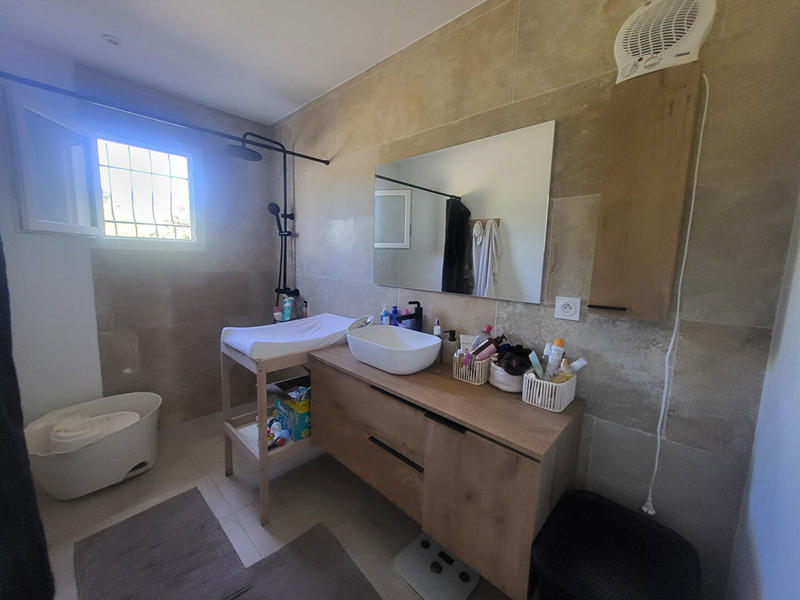 Maison - 93 m² - 4 pièces