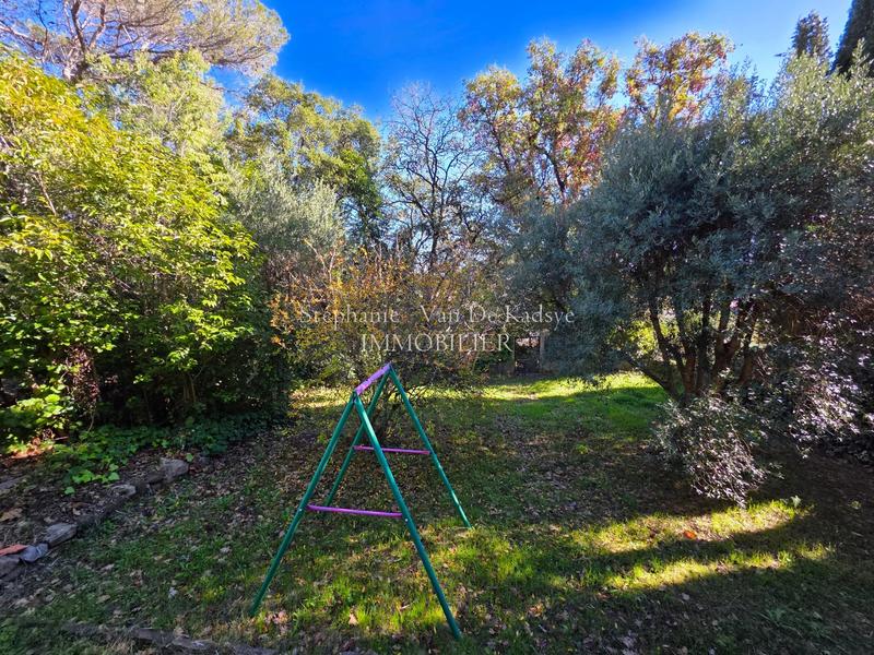 Maison - 98 m² - 5 pièces