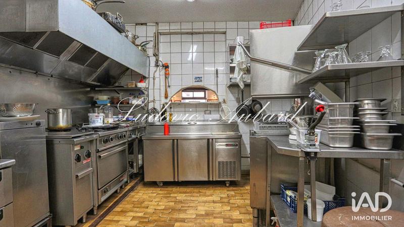 Local commercial - 121 m²