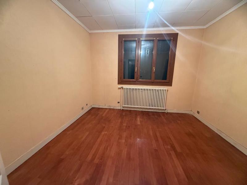 Maison - 81 m² - 5 pièces