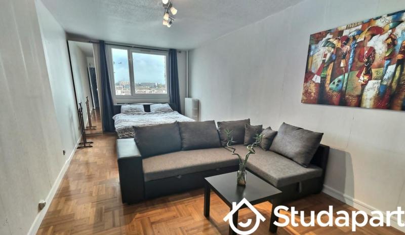 Chambre - 11 m² - 1 pièce