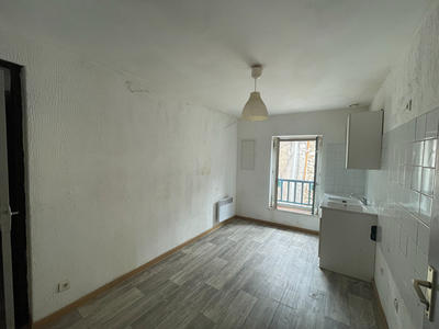 Immeuble - 8 pièces