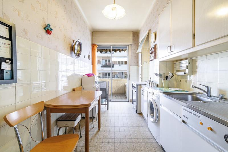 Appartement - 105 m² - 4 pièces