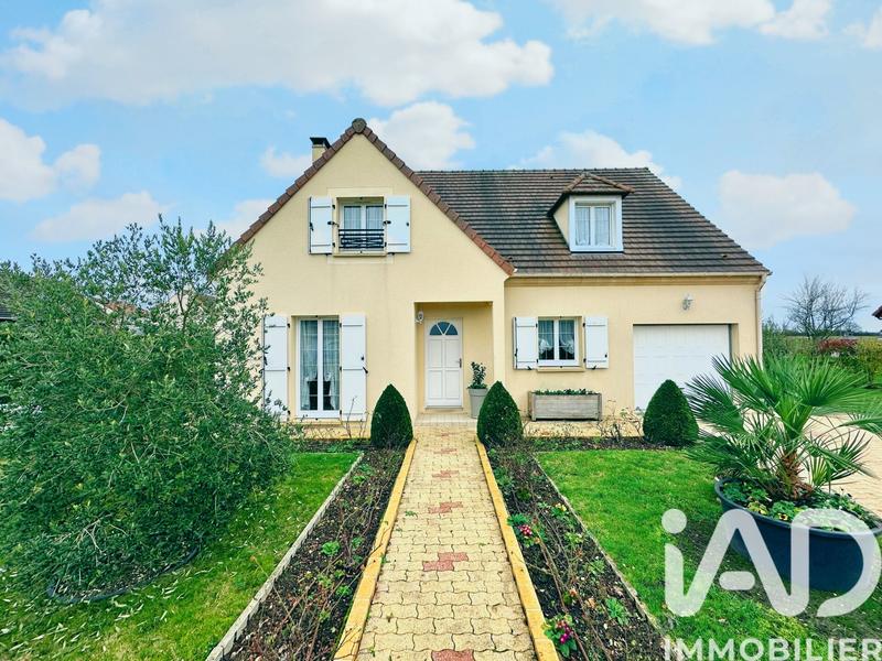 Maison - 135 m² - 6 pièces