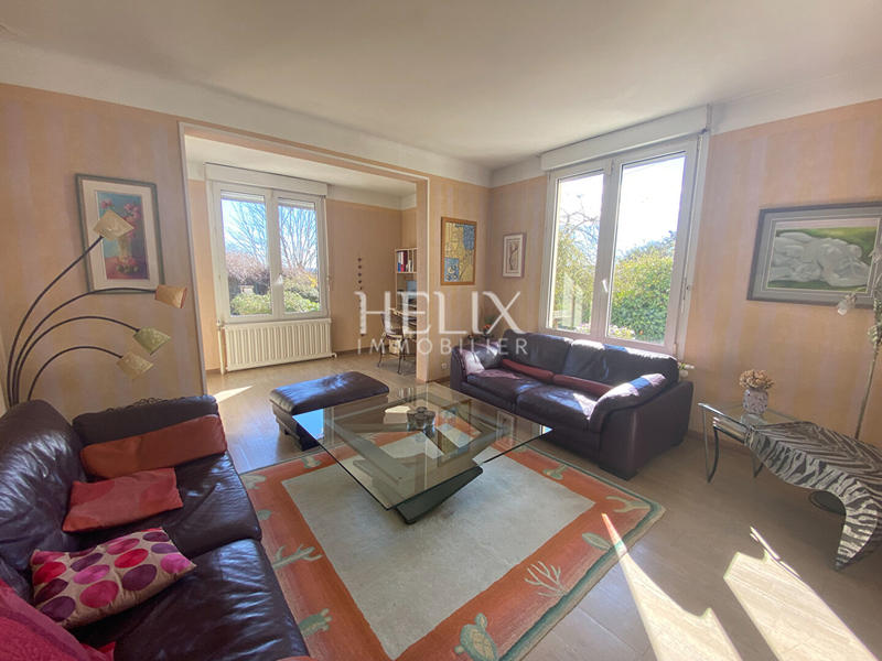 Maison - 138 m² - 5 pièces